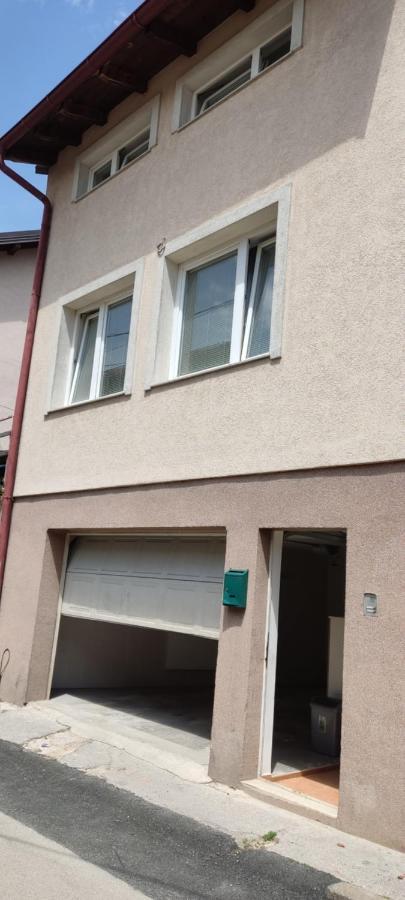 Vila Danin With Free Garage,Stari Grad 사라예보 외부 사진